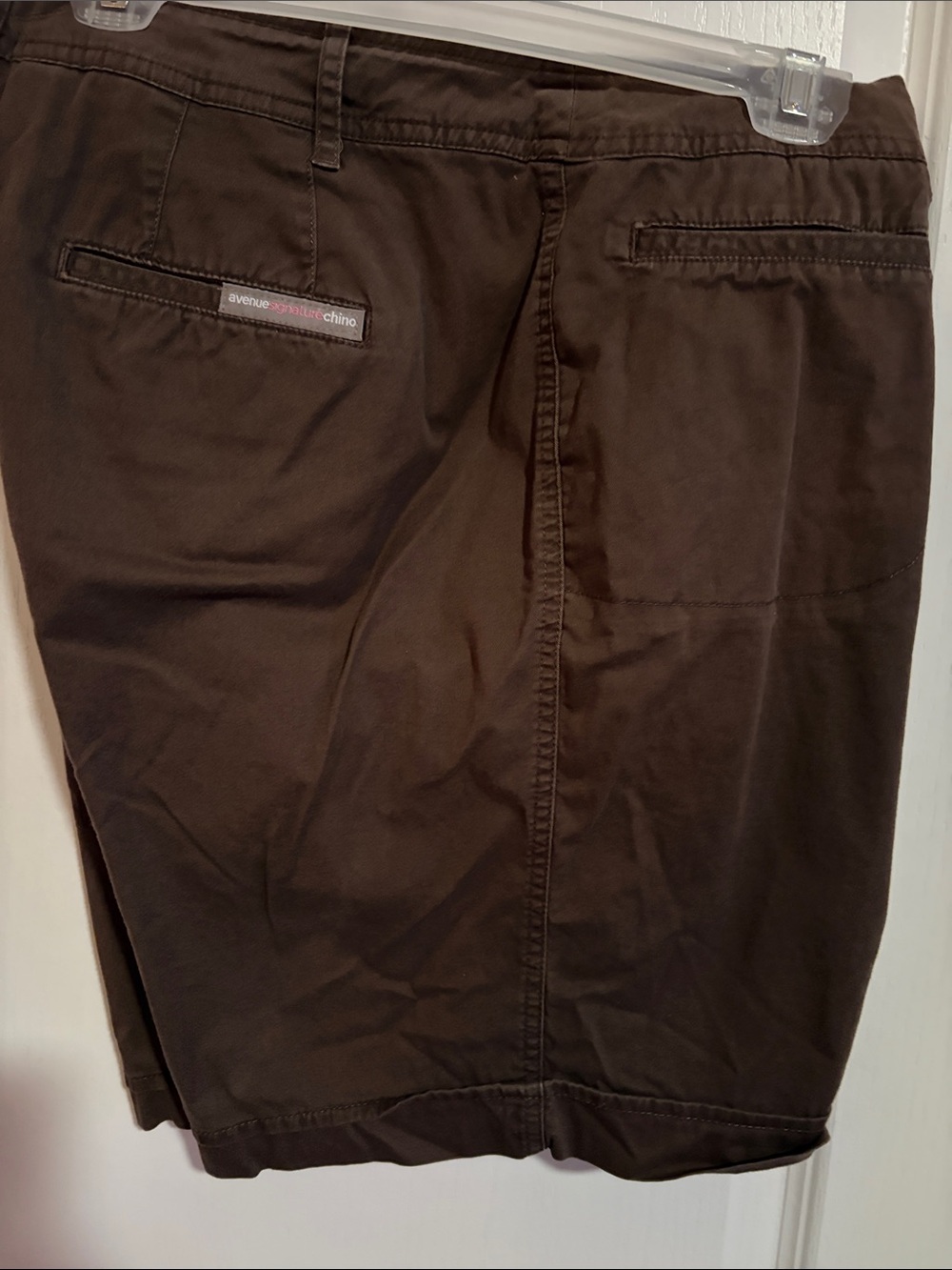 Avenue Dark Brown Chino Shorts